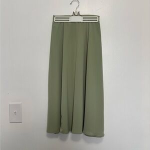 ⭐️3 for $30⭐️ Sage Green Maxi Skirt